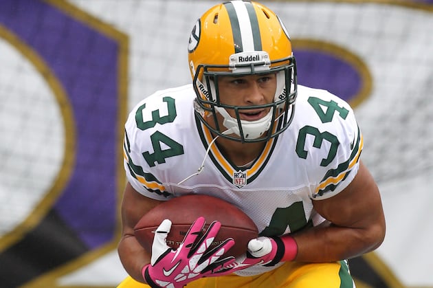 Bucs Sign RB Hill, Place James on IR