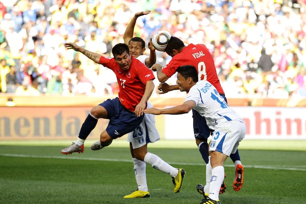 England Must Use Chile's Gary Medel and Arturo Vidal as Future Midfield Model