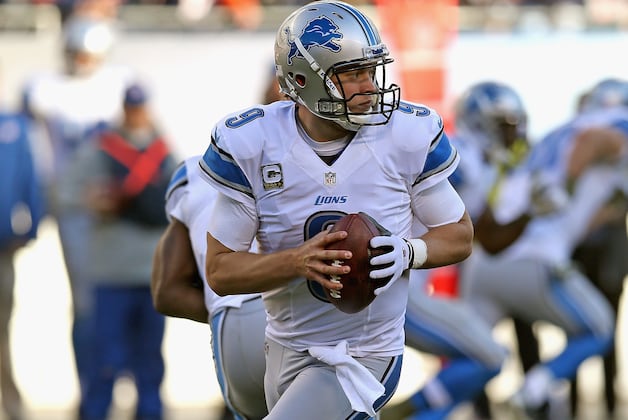 Detroit Lions' Matthew Stafford Wearing a Glove but Not Because of Injury