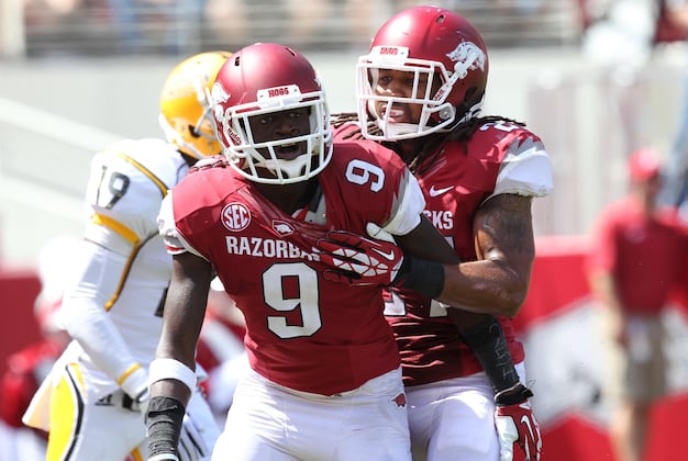 Hogs Aren't Ready to Fold Despite Bowl Ineligibility