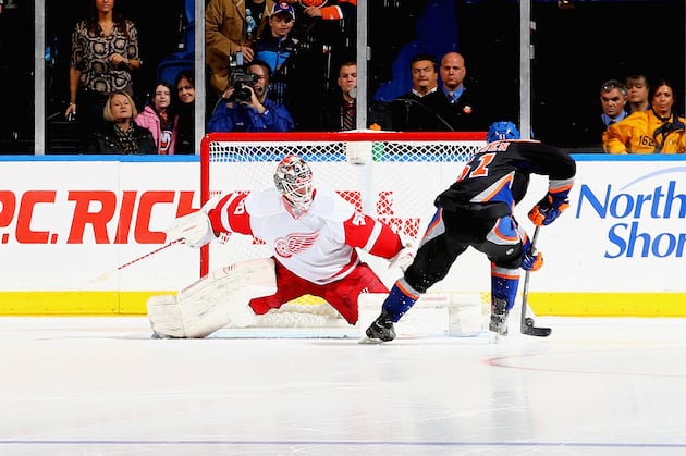Islanders Send Red Wings to 6th Straight Loss
