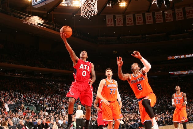 Hawks Send Knicks to 5th Straight Home Loss