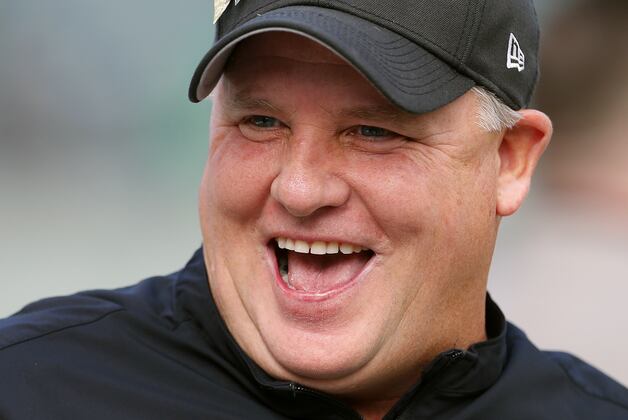 Foles Is Starter for Bye Week, Kelly Jokes