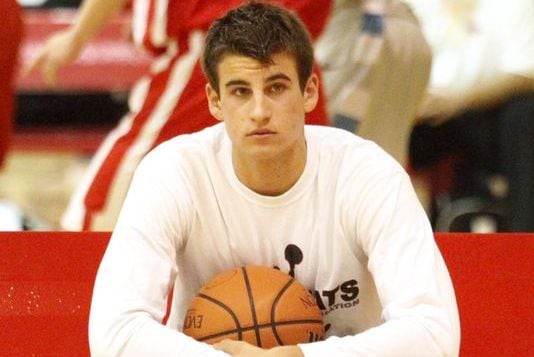 Plane Crash Survivor Signs Michigan Basketball Letter