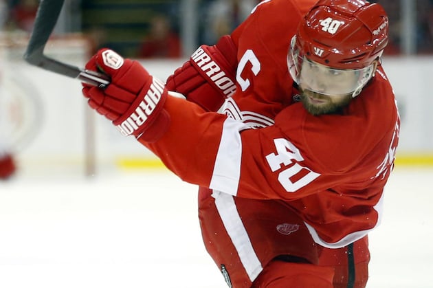 Henrik Zetterberg Says Red Wings Playing Like Robots, Need to Relax
