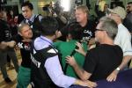 Pacquiao, Rios Camps Clash in Gym Altercation