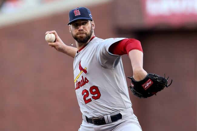 Hi-res-154535301-chris-carpenter-of-the-st-louis-cardinals-pitches-in_crop_north