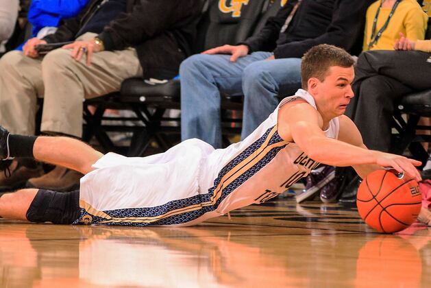 Travis Jorgenson Suffers Leg Injury