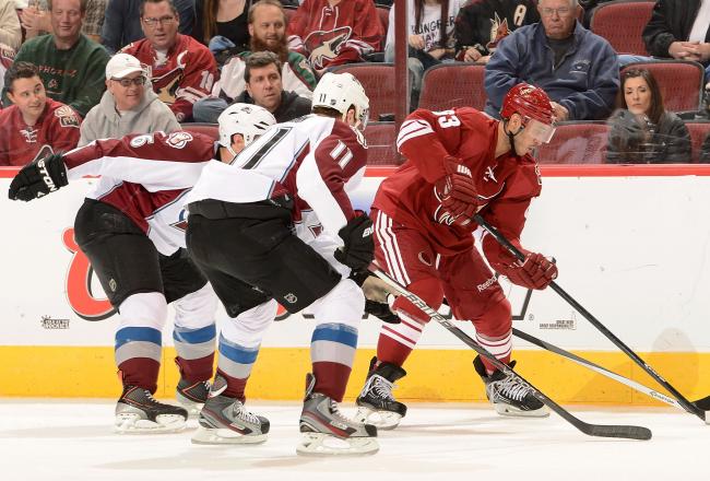 Hi-res-451247505-mike-ribeiro-of-the-phoenix-coyotes-skates-the-puck_crop_north