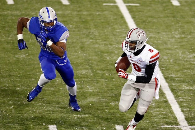 Cornett Leads UNLV to 41-21 Win over Air Force