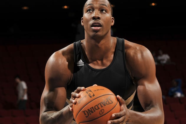 Here's Dwight Howard Making All His Free Throws in Warmups