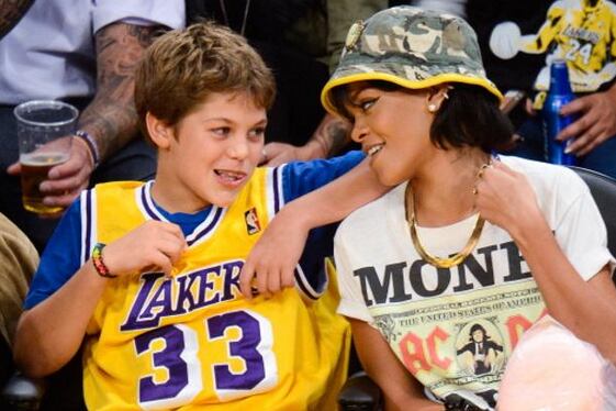 Rihanna Attends Lakers Game, Spends Night Flirting with Young Lakers Fan