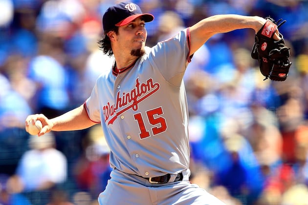 Dan Haren Signs with the Los Angeles Dodgers