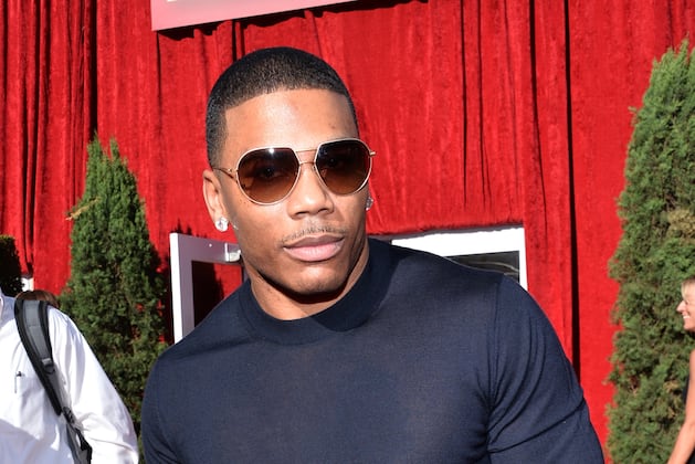 Nelly Gives St. Louis a Shout out at the AMAs