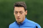 Fan: 'Ozil's Not Looked Good for a Month'