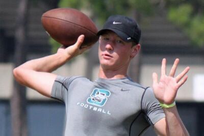 Blake Barnett Commits to Note Dame: Irish Land 2015 4-Star QB
