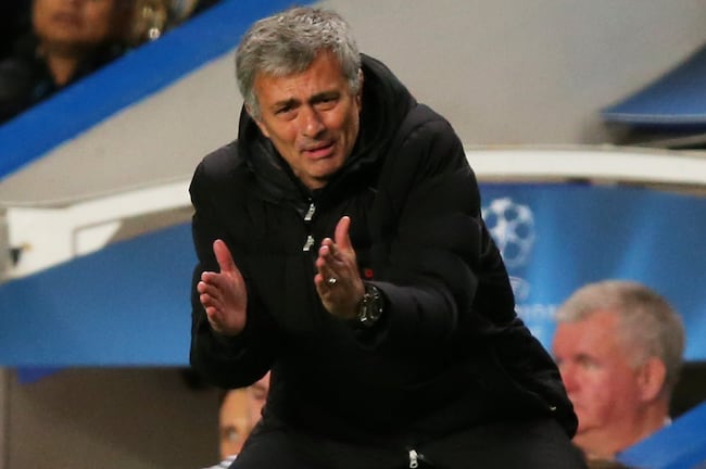 Hi-res-187155059-jose-mourinho-the-chelsea-manager-directs-his-players_crop_north