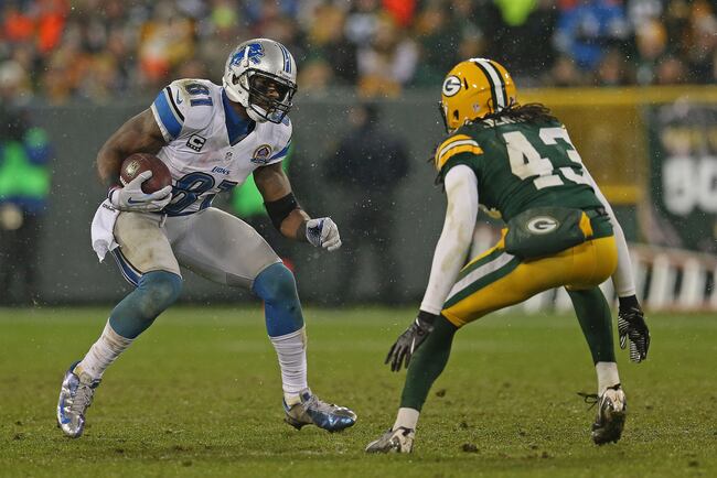 Hi-res-158372355-calvin-johnson-of-the-detroit-lions-moves-against-m-d_crop_north
