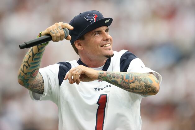 Houston Texans Bash Vanilla Ice, but Why Should They Have All the Fun?
