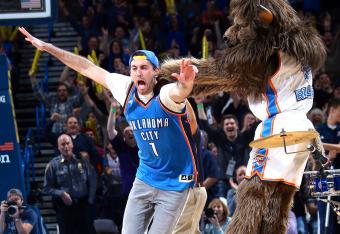 Halfcourtshot_crop_north