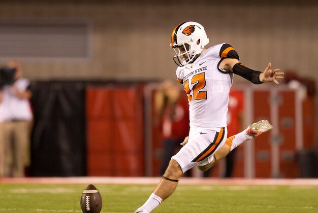 Oregon State Kicker Trevor Romaine Has College Football's Manliest Beard