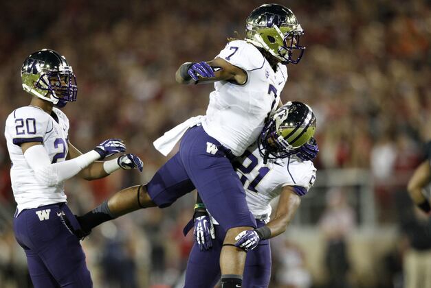 Huskies Turn Up the Heat on WSU QB Connor Halliday