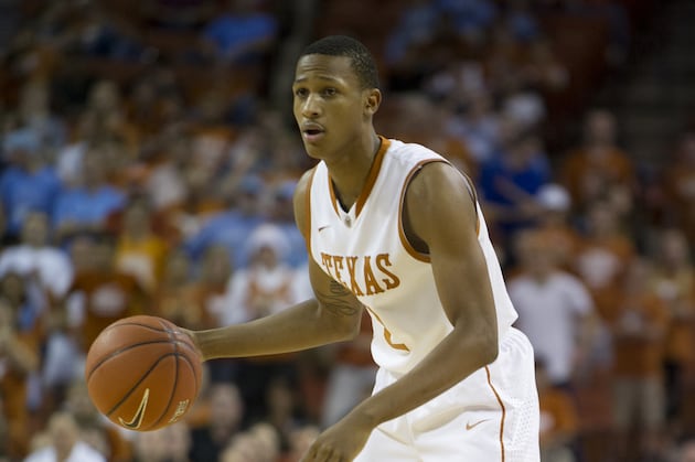 Texas Wins by Comeback Again 72-69 over Arlington