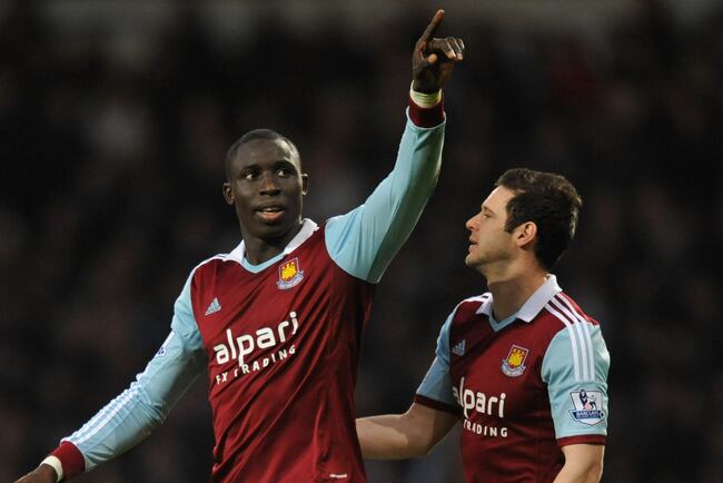 Hi-res-452609277-mohamed-diame-of-west-ham-united-celebrates-with-matt_crop_north