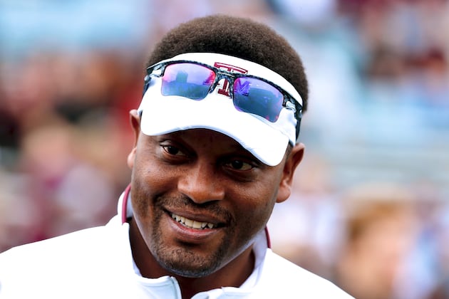 Kevin Sumlin and Texas A&M Agree to 6-Year Deal