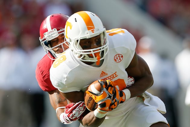 WR Croom Breaks Collarbone in Win over UK