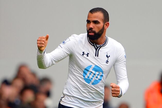 GIF: Sandro's Thunderbolt Strike for Tottenham Against Manchester United