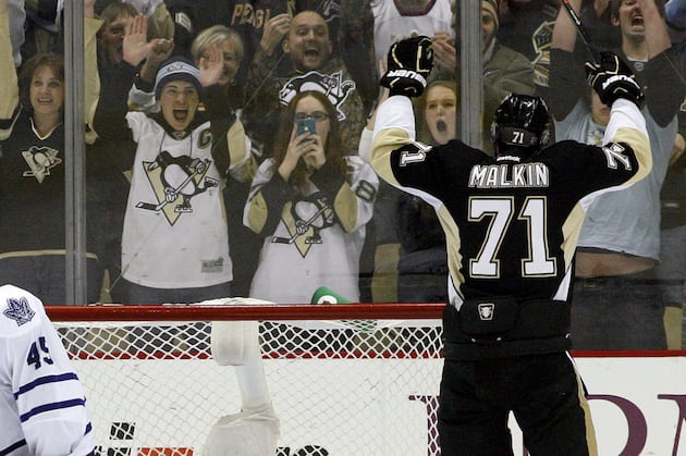Evgeni Malkin Scores Most Pts (21) in November Since Wayne Gretzky in 1996