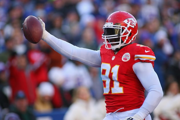 Tamba Hali, Eric Fisher and Mike DeVito All Active vs. Broncos