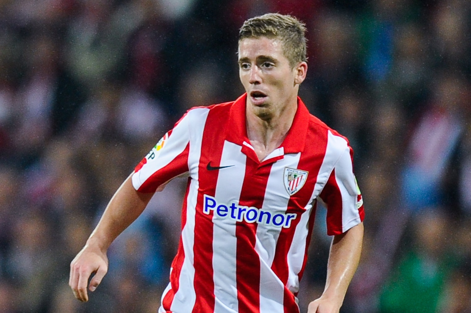 GIF: Iker Muniain Goal Puts Athletic Bilbao Ahead of Barcelona GIF: Iker Muniain Goal Puts Athletic Bilbao Ahead of Barcelona