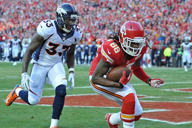 WR Hemingway Making the Most of His Minutes