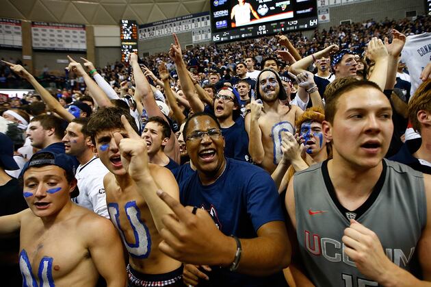 UConn Notebook: Players Praise Sellout Crowd