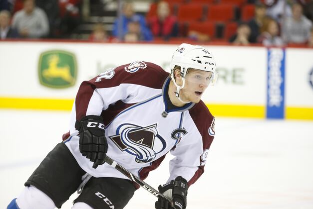 Avalanche Players Visit Children's Hospital Colorado