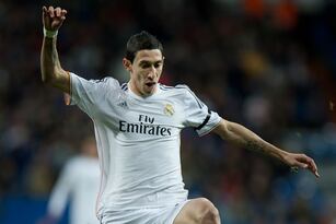 Hi-res-453301679-angel-di-maria-of-real-madrid-cf-controls-the-ball_crop_north