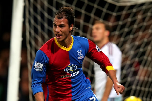 GIF: Marouane Chamakh Scores for Crystal Palace vs. West Ham