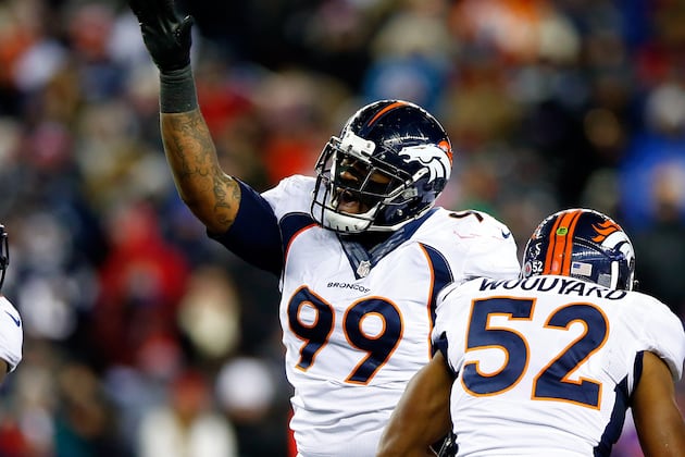 Coach John Fox Takes Back Reins of Broncos After Month Absence
