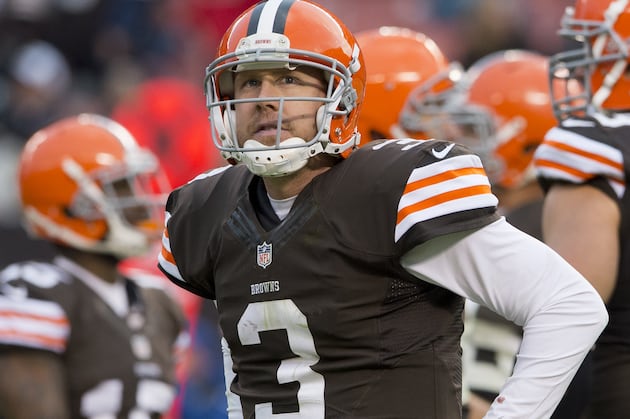 Browns' QB Call May Wait Until Game-Time