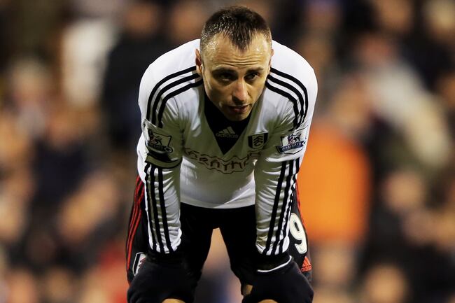 Hi-res-451555593-dejected-dimitar-berbatov-of-fulham-reacts-after-a_crop_north