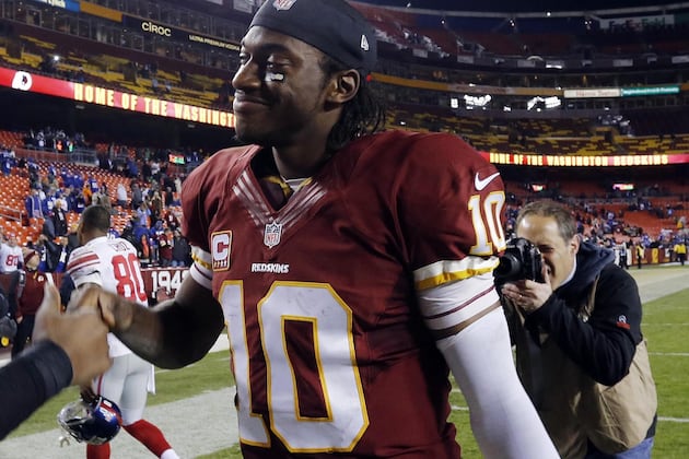 Washingtons Robert Griffin III Gives Chiefs Plenty to Worry About