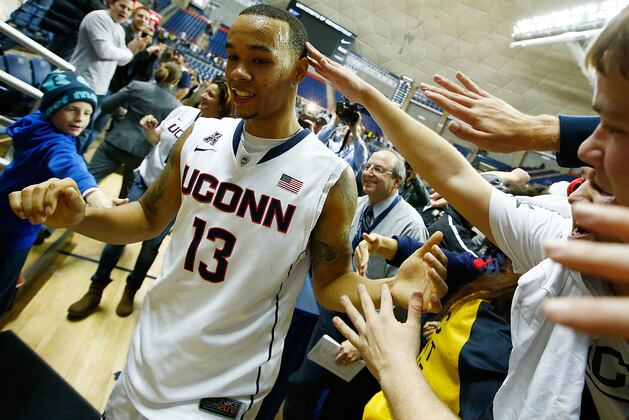UConn Men Are One of 3 Division I Teams at 8-0 in the Nation