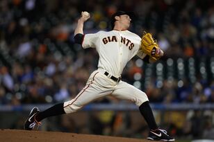Hi-res-181964490-tim-lincecum-of-the-san-francisco-giants-pitches_crop_north
