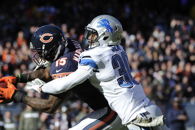 Darius Slay's Knee Injury Serious Enough to Keep Him out of Practice