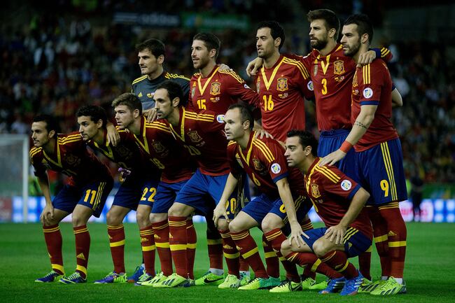 Hi-res-184705729-spain-line-up-prior-to-start-the-fifa-2014-world-cup_crop_north