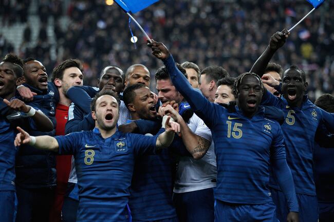 Hi-res-451005017-members-of-the-french-team-sing-the-marseillaise-after_crop_north