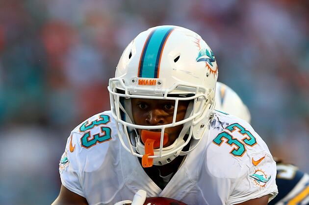 Injury Report: CB Taylor Out, RB Thomas Questionable