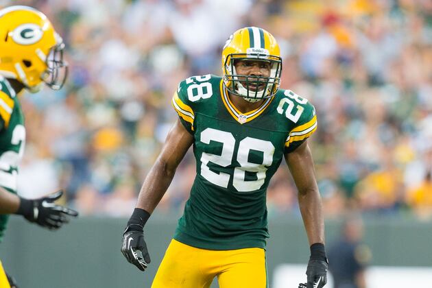 McMillian's Abrupt Departure Opens Door for Undrafted Richardson